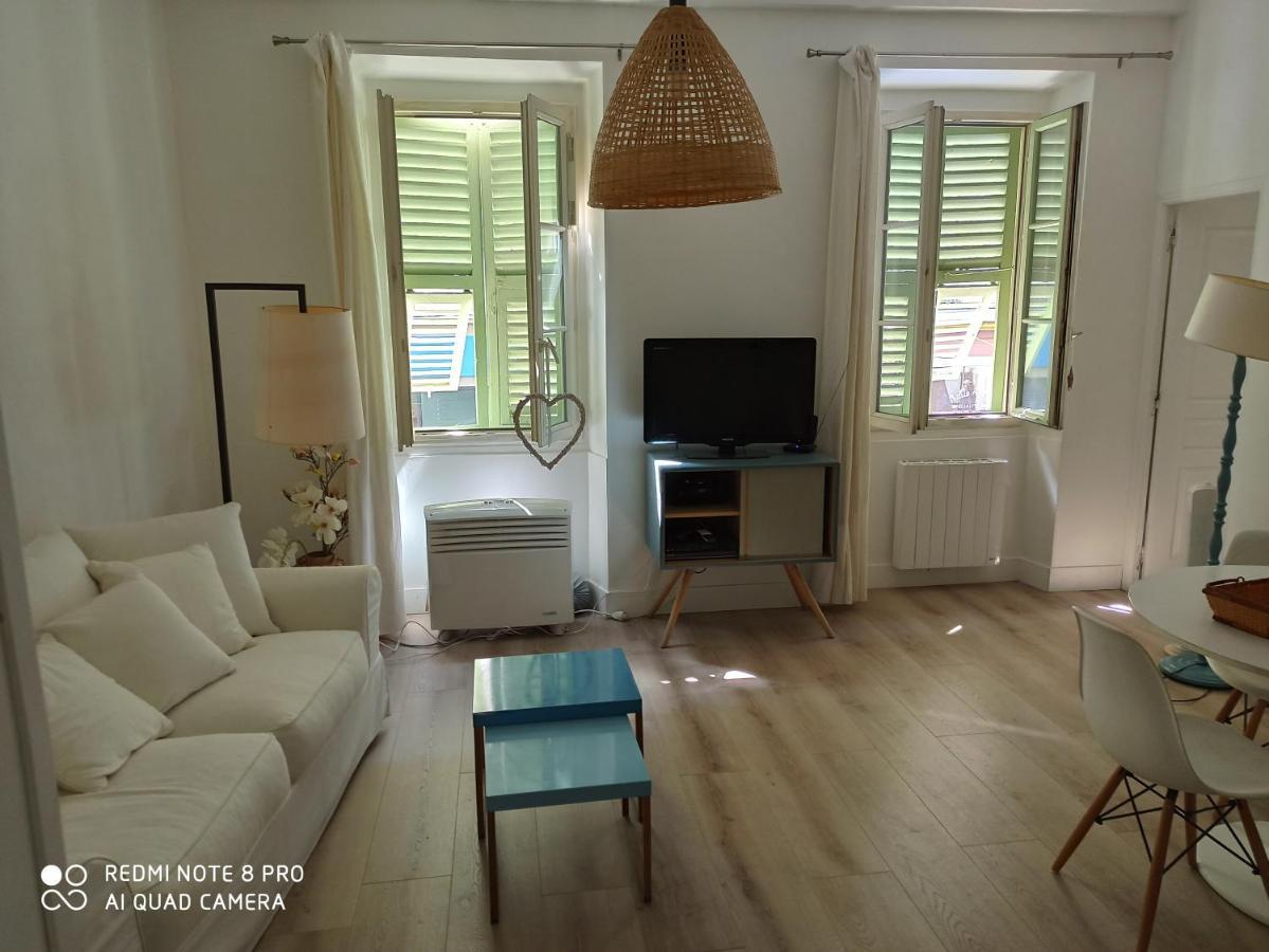 Joli Appartement Nicois En Bord De Mer Nice Dış mekan fotoğraf